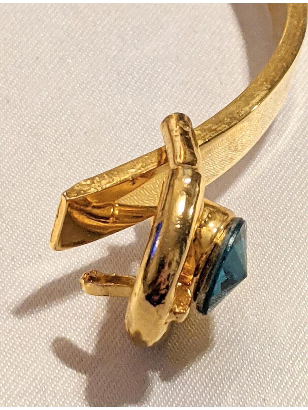VTG 80s Hinged Bangle Bracelet Blue-Green Crystal Buckle Adjustable Gold Tone - Picture 6 of 7